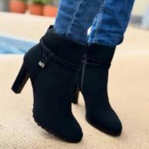Impo Black Heeled Ankle Boots